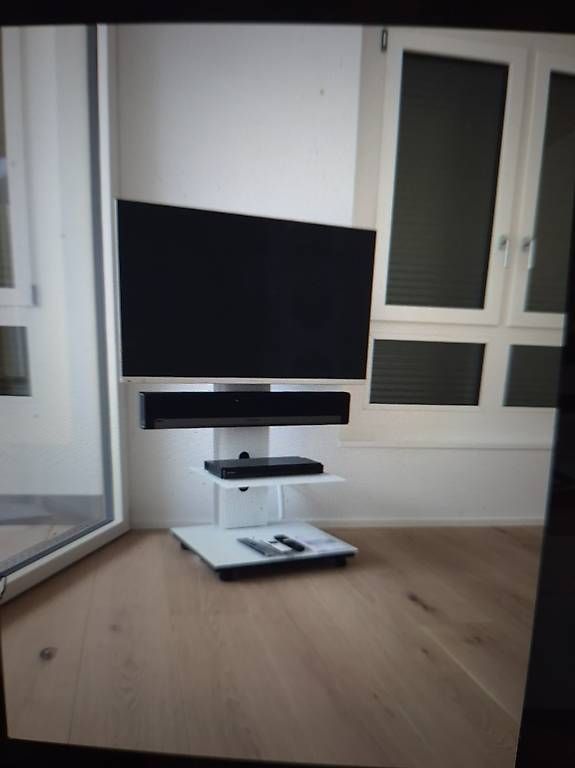 Mobili TV: Spectral Fernsehmöbel mit Rollen – Usato da Buchrain venduto da chrigebrunner