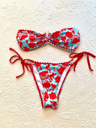 Neue Bikini-Marke Miss Bikini
