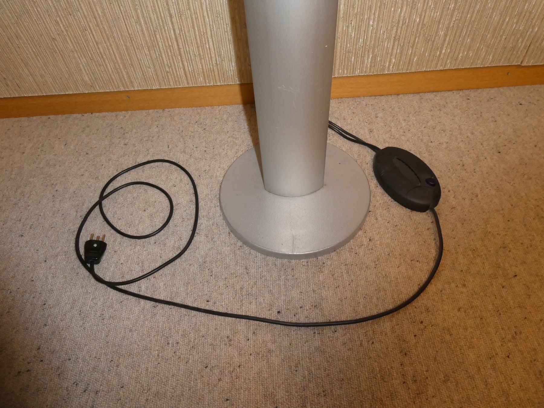 Lampade: Stehlampe Leuchte Optelma Suisse 7559 – Usato da Tann venduto da Charly65 6