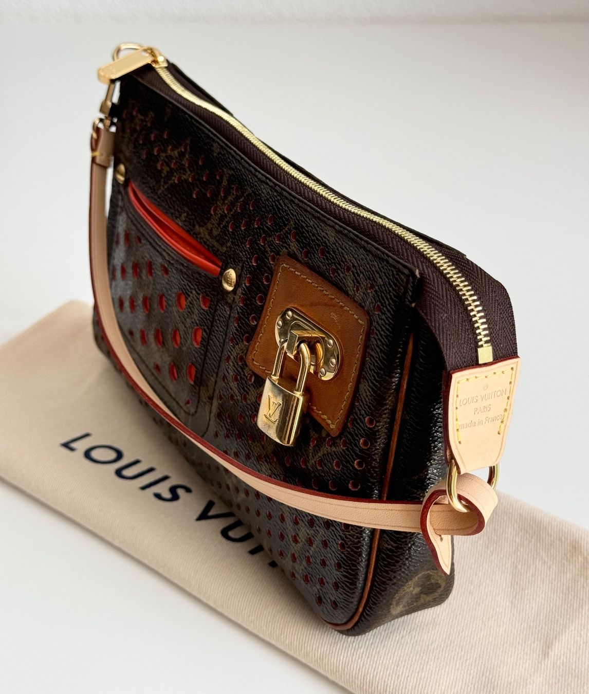 Louis Vuitton Borse da donna: Louis Vuitton Pochette Accessoires – Usato da Reinach AG venduto da gab_8s7m 3