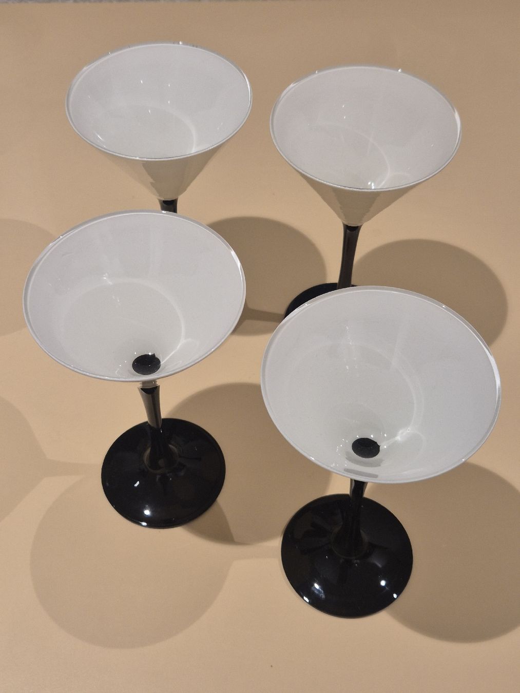 Bicchieri: Luminarc Martini Gläser – 4 Stück – Usato da Thun venduto da ThunerSammler 1