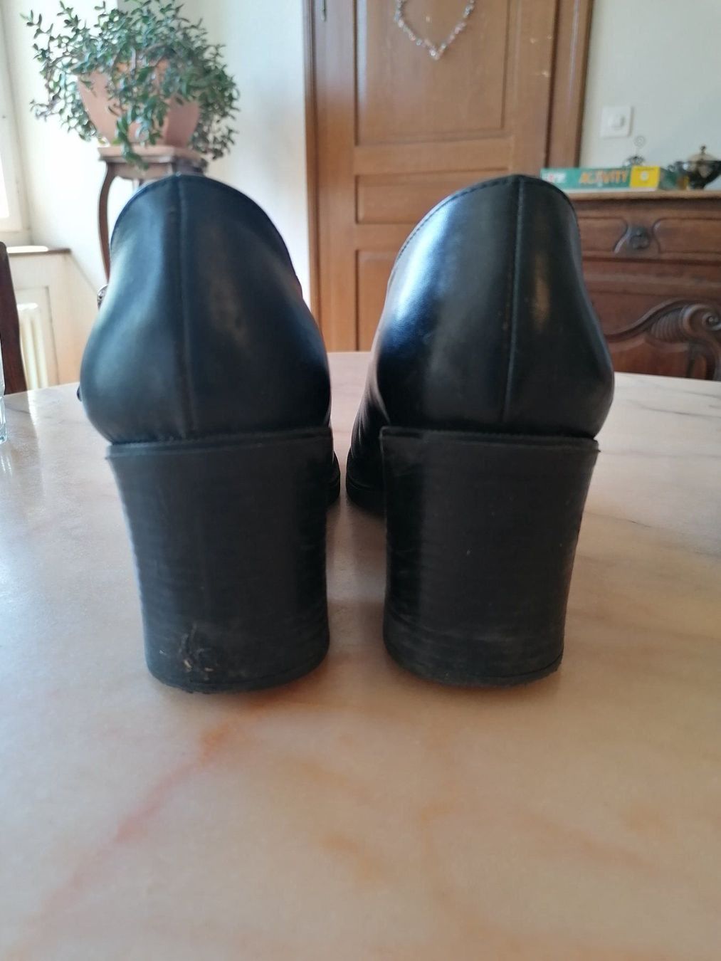 Scarpe da donna: Pumps 38 – Usato da Solothurn venduto da Shanty.20 4