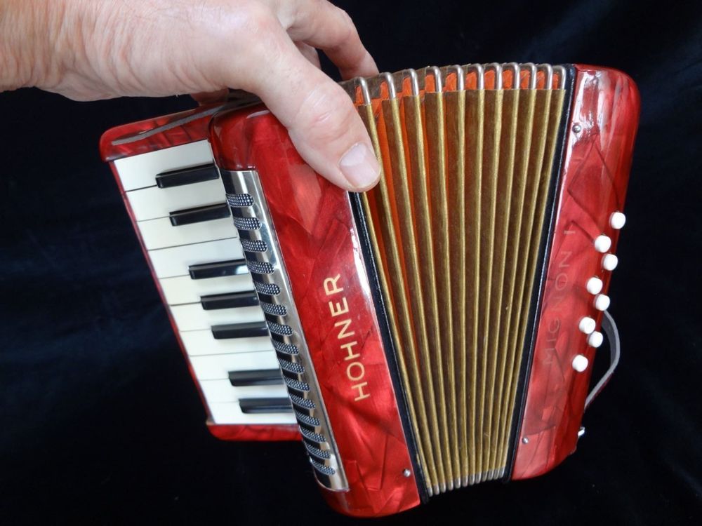 Accordéon Hohner Mignon I kaufen auf Ricardo