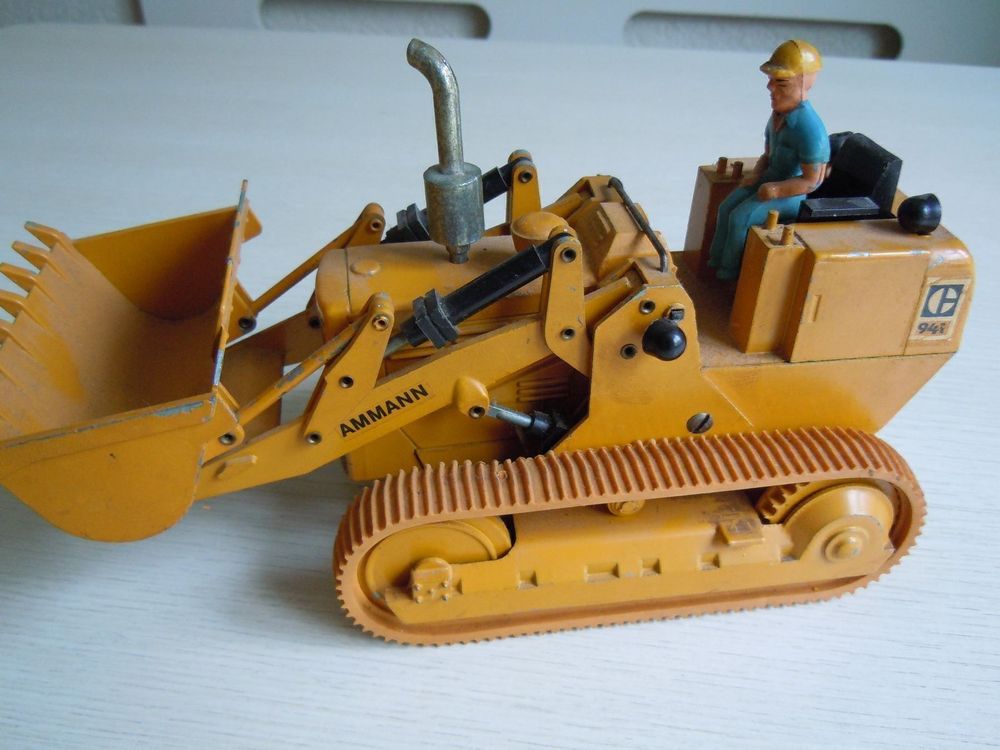 NZG MODELL Raupe Bulldozer Caterpillar kaufen auf Ricardo