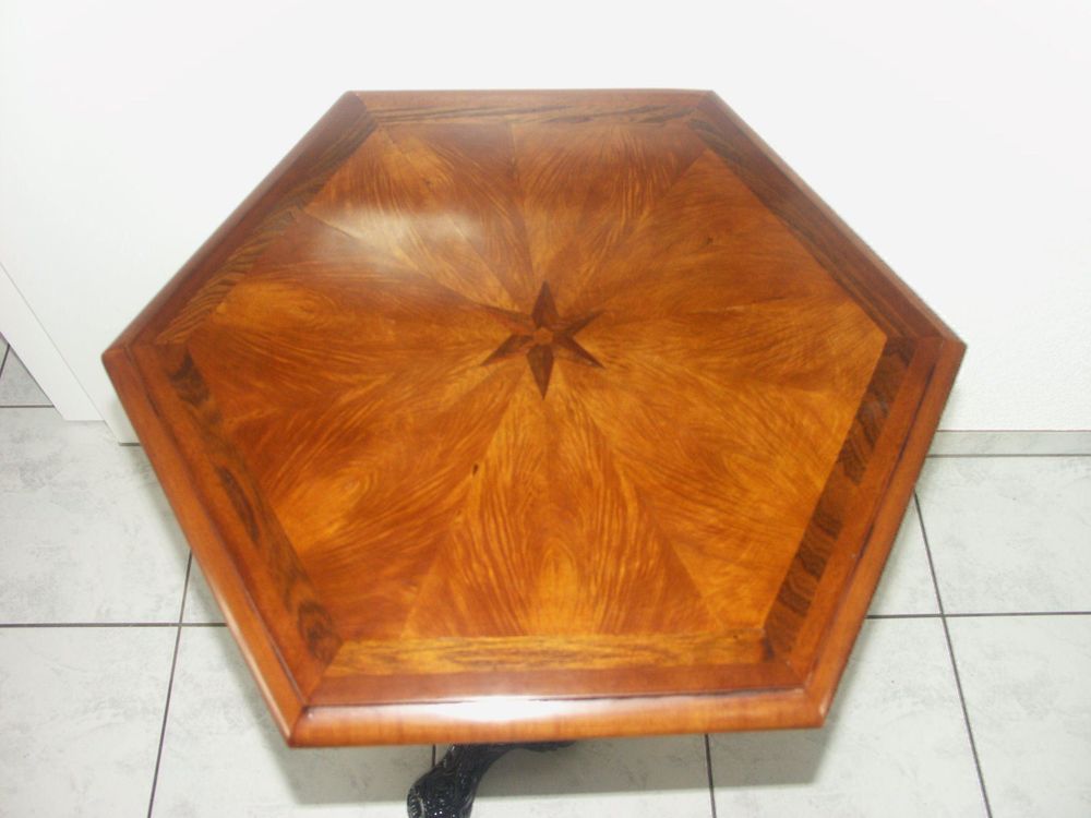 Sechseckiger Tisch kaufen auf Ricardo