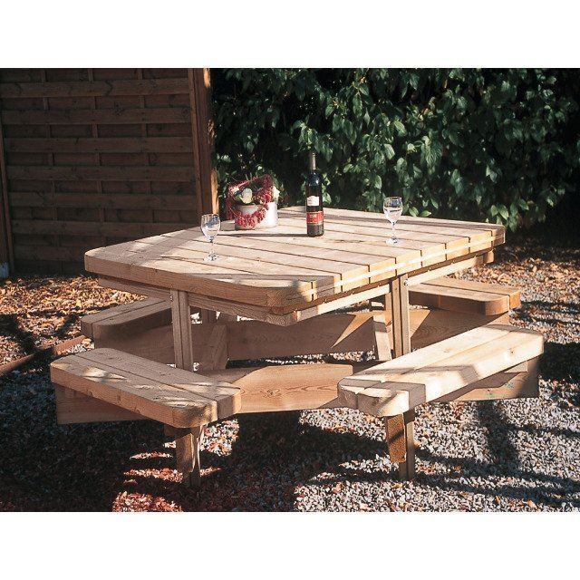 Picknick Tisch sehr Massiv ! kaufen auf Ricardo