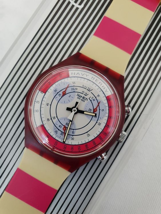 SWATCH CHRONO NAVY BERRY VON 1991 NEU | Comprare su Ricardo