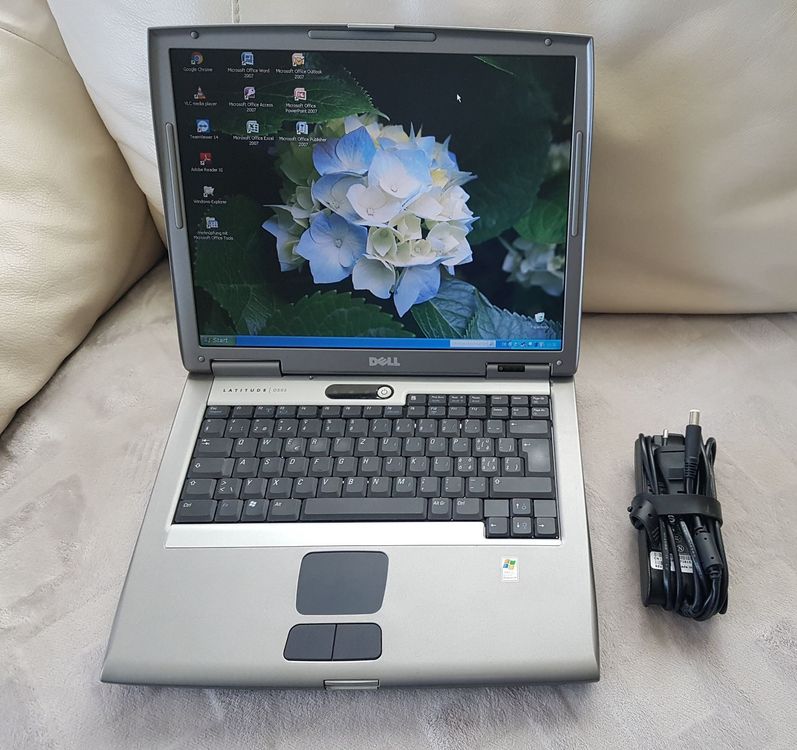 Dell latitude d505 не включается