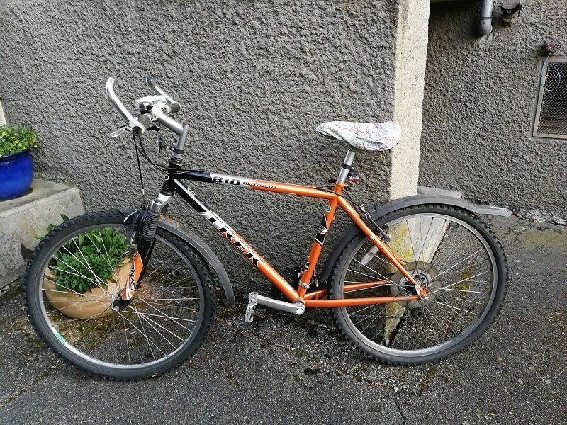 trek 810 mountain bike