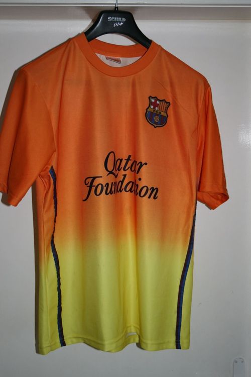 Barcelona ( Messi ) Dress Gr. XL kaufen auf Ricardo