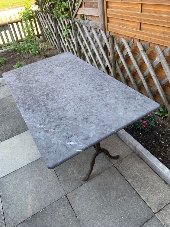 Marmortisch für den Garten kaufen auf Ricardo