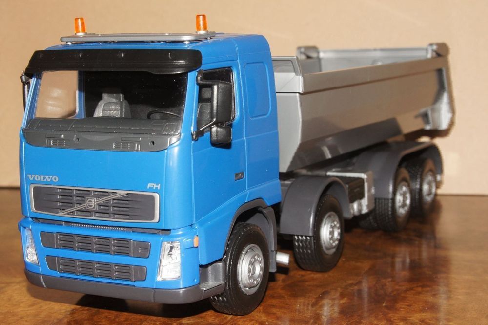 Поворотник volvo fh12