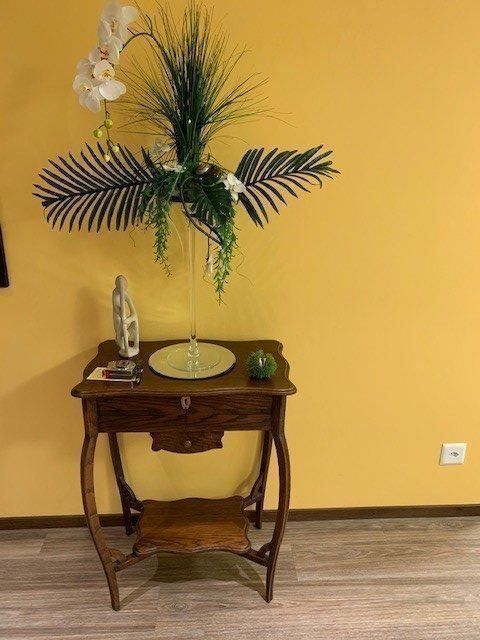 Antikes Möbel kaufen auf Ricardo