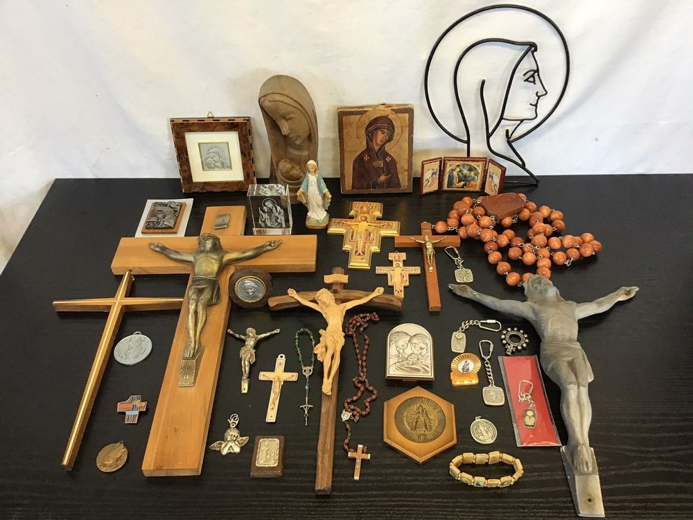 Lot d’objets Religieux / Liturgiques Kaufen auf Ricardo