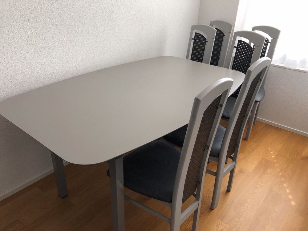 Tisch mit 6 Stühlen kaufen auf Ricardo