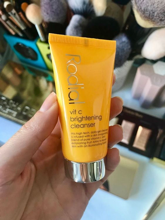 Rodial Vit C Brightening Cleanser Acheter sur Ricardo
