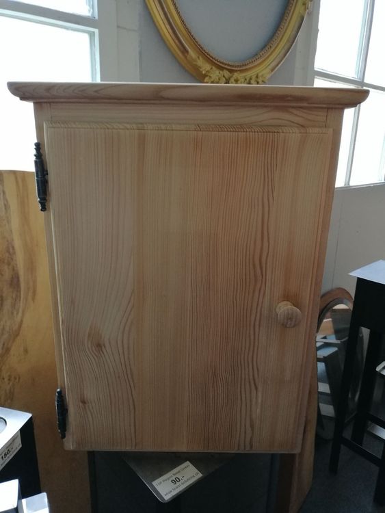 Kleiner Wandschrank Kaufen Auf Ricardo