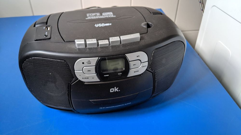 CD/MP3/Radio/Kassetten Player von ok. Comprare su Ricardo