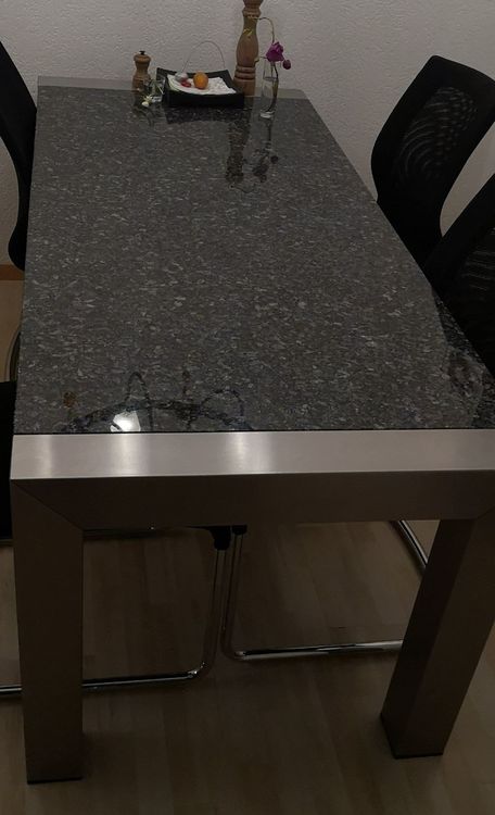 Esstisch 1,80m x 0,80m mit Granitplatte | Kaufen auf Ricardo