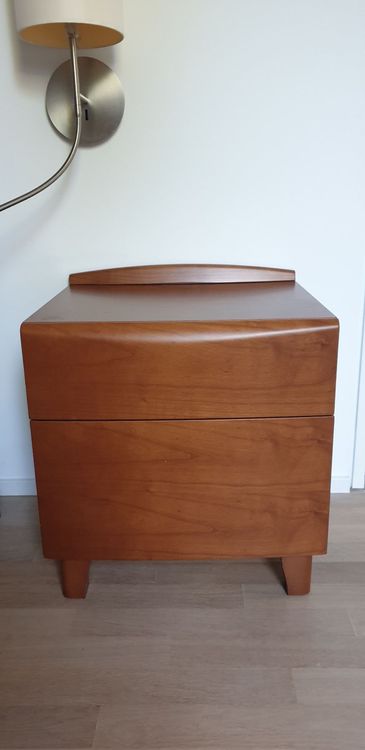 Nachttisch aus Kirschholz | Kaufen auf Ricardo