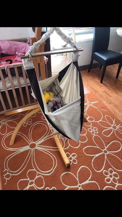 Babyhängematte mit gestell kaufen auf Ricardo