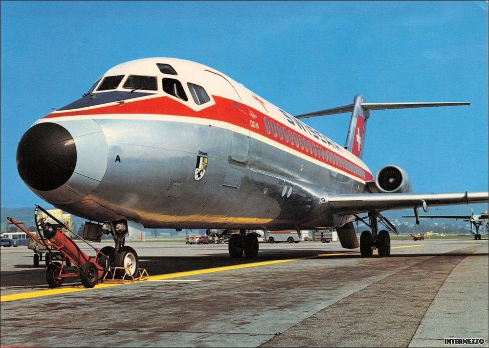 Livre "Douglas DC-9" Par Wolfgang Borgmann - Aviation, Jets, Histoire Des Avions De Ligne