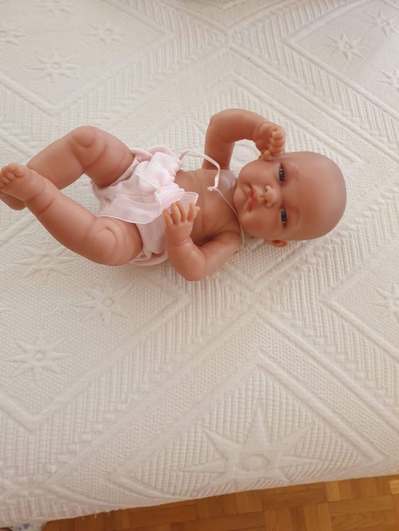 Jolie Poupee Bebe Fille Baby Madchen Acheter Sur Ricardo