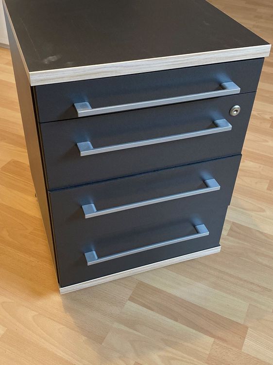 Büromöbel/ Korpus für Akten kaufen auf Ricardo