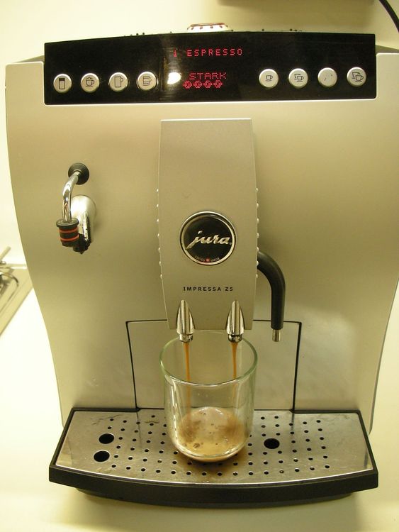 JURA Z5 KAFFEEMASCHINE AB FR.200. Kaufen auf Ricardo