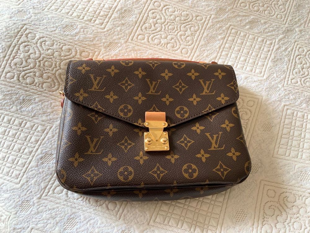 pochette metis date code 2021