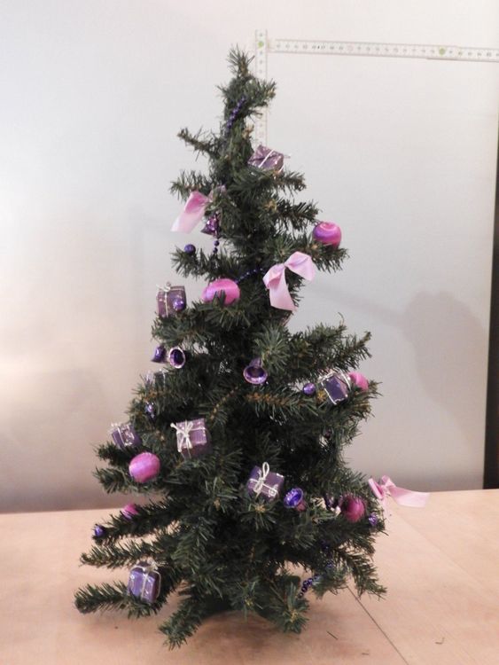 Weihnachtsbaum violett 30 Jahren alt Kaufen auf Ricardo