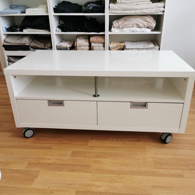 Tv Wagen mit 2 Schubladen Ikea Kaufen auf Ricardo