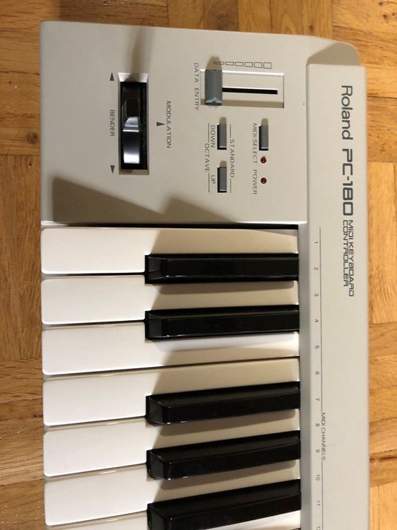 Midi Keyboard Roland Pc180 Kaufen Auf Ricardo
