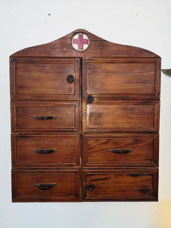 Alter Armee 1.Hilfekasten Medizinschrank | Kaufen auf Ricardo