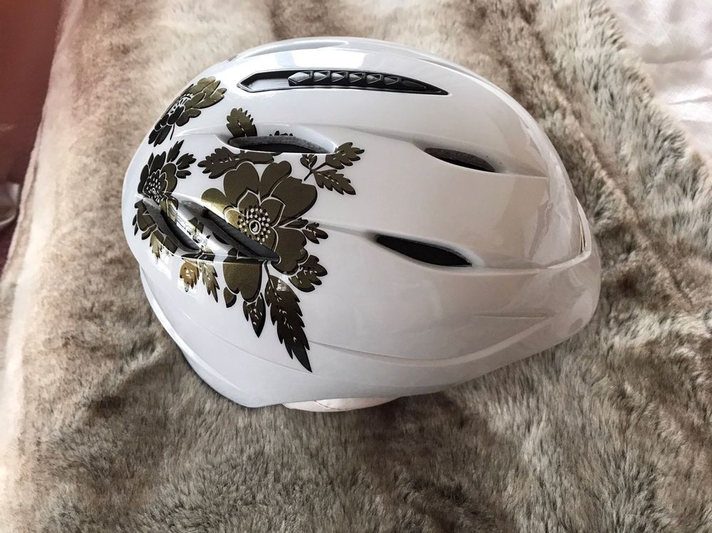 Giro DamenSkihelm Grösse L Acheter sur Ricardo