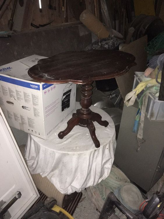 Ovaler Klapptisch kaufen auf Ricardo