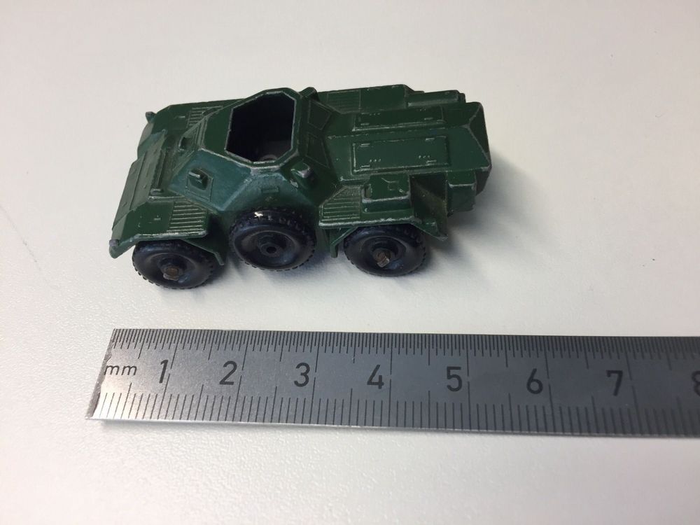antik LESNEY FERRET SCOUT CAR Nr. 61 Acheter sur Ricardo