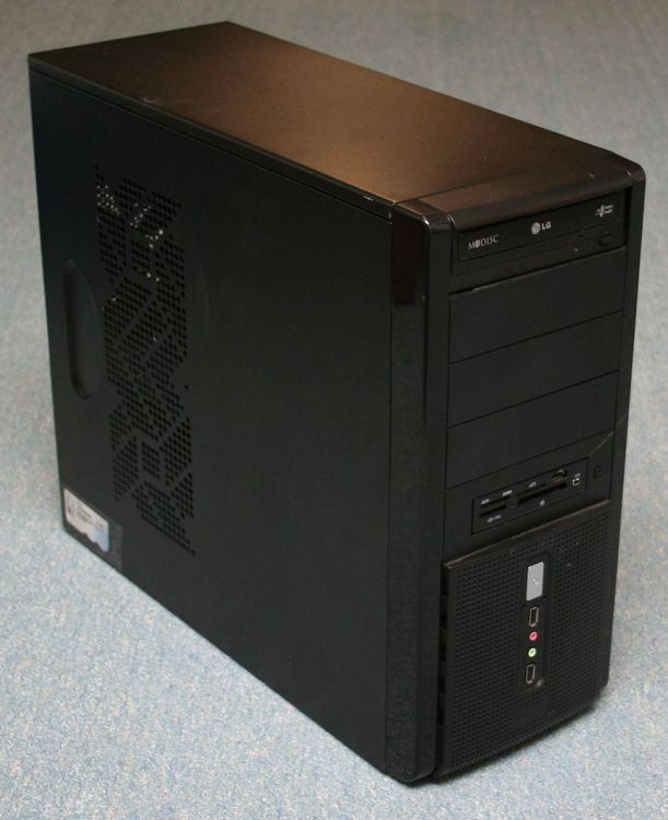 Betriebsbereiter Tower PC mit Windows 10 Acheter sur Ricardo