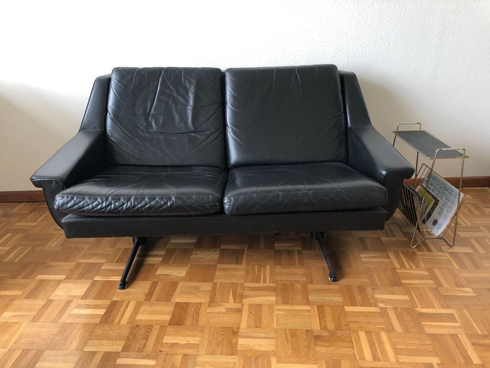 Vintage Sofa aus schwarzem Leder | Kaufen auf Ricardo