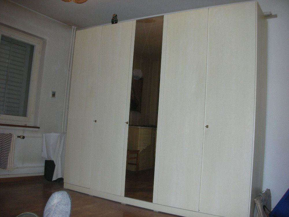 Kleiderschrank 5 Türen kaufen auf Ricardo