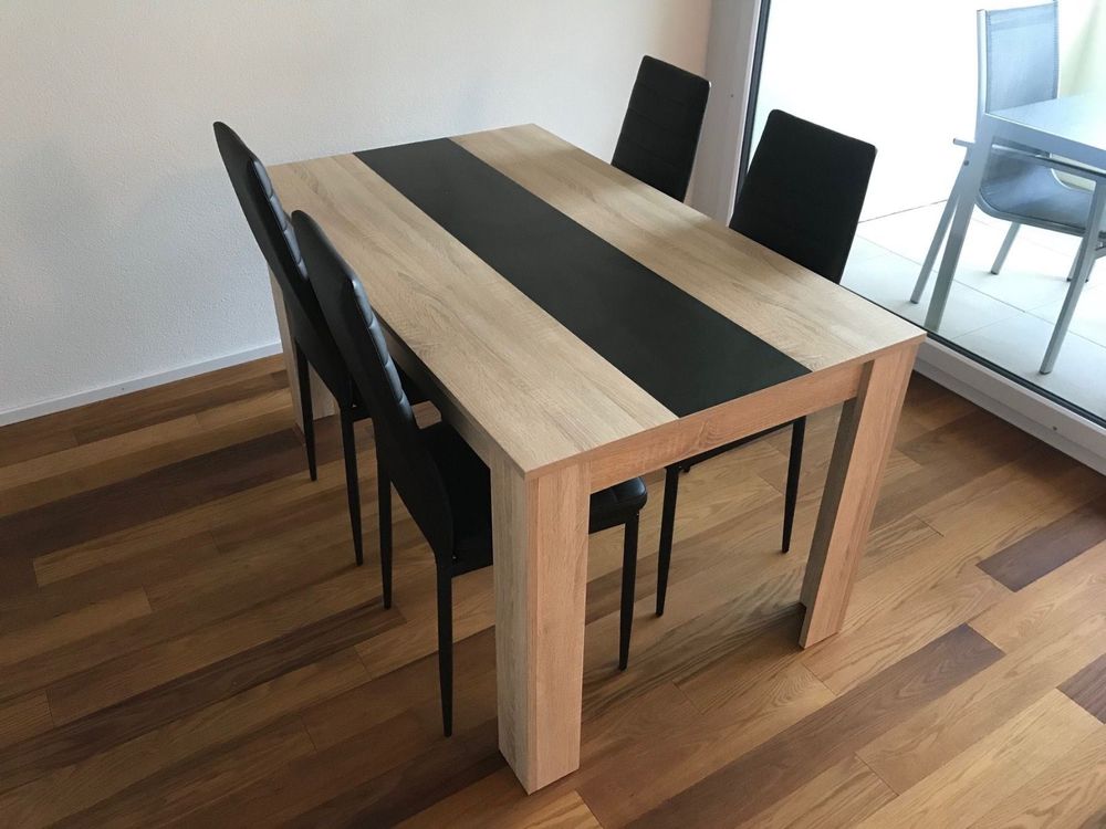 Esstisch mit vier Stühlen | Kaufen auf Ricardo