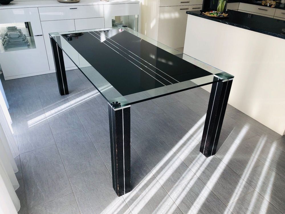 Schwarzer Esstisch kaufen auf Ricardo