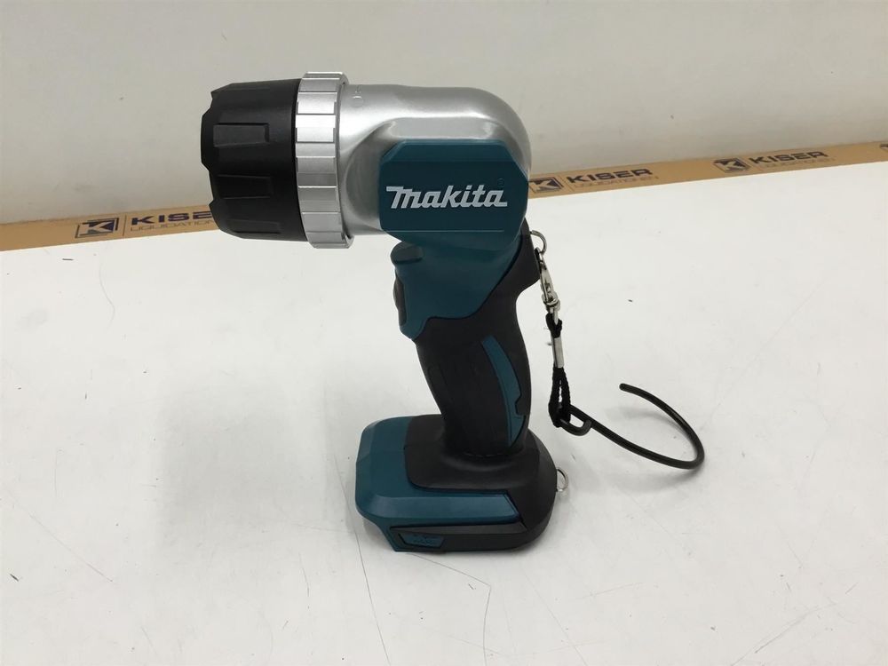 Makita Akku Lampe DML808 Kaufen Auf Ricardo