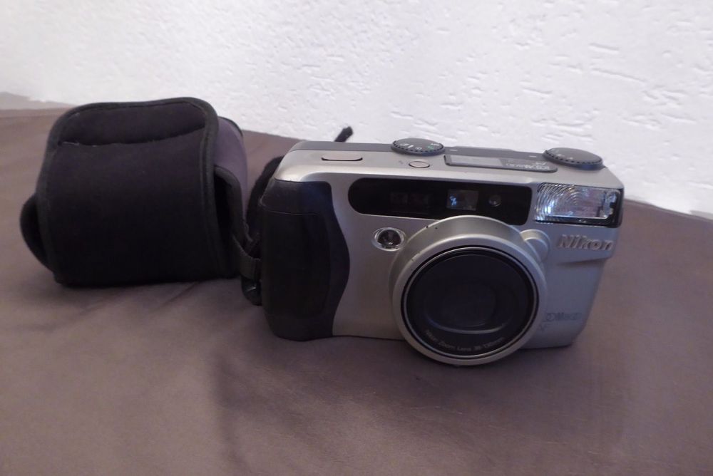Nikon Zoom 800 AF Kaufen auf Ricardo