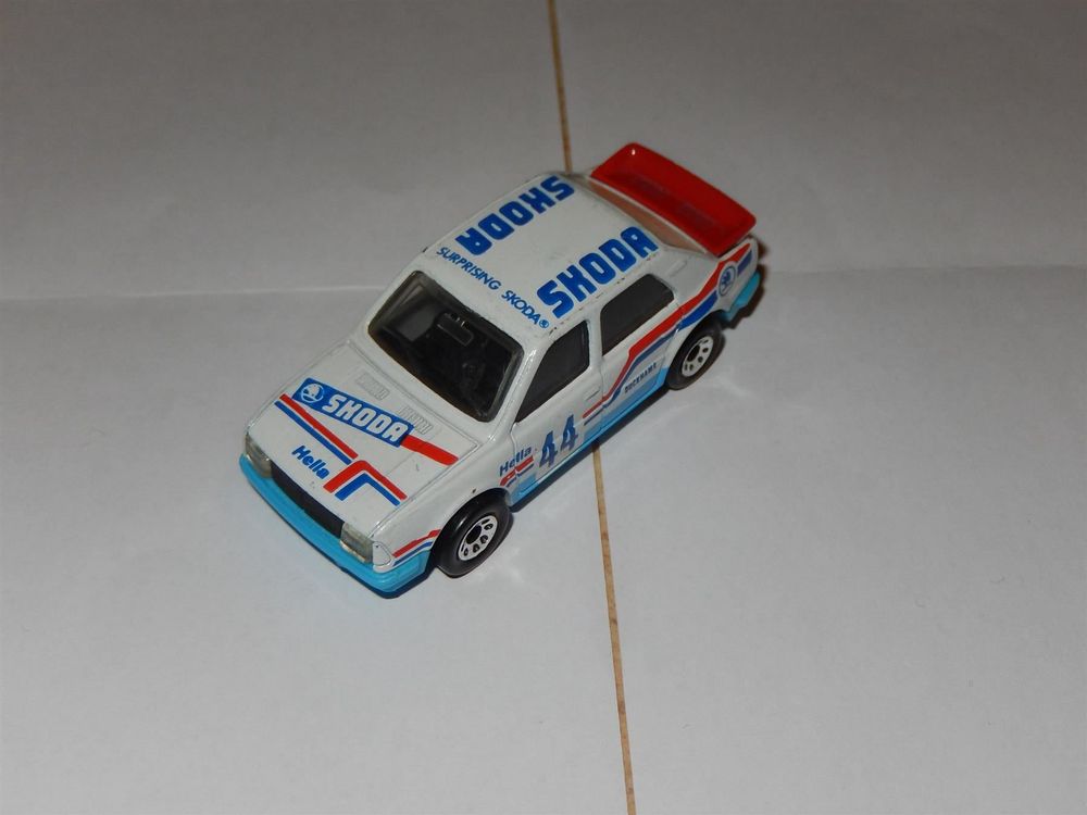 matchbox skoda 130 lr