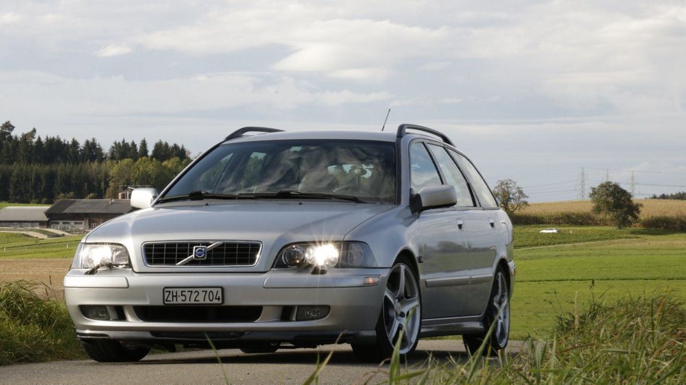 Volvo V40 2 0T Kaufen Auf Ricardo