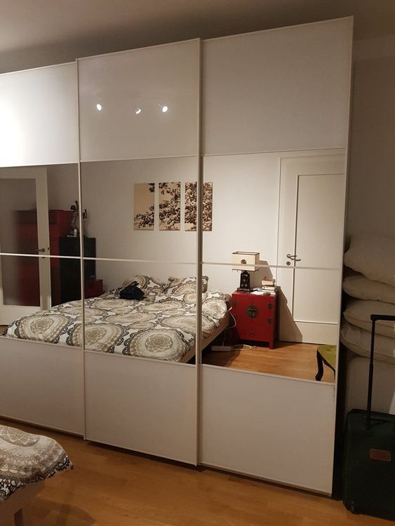 Ikea Pax Schrank weiss mit Spiegel kaufen auf Ricardo
