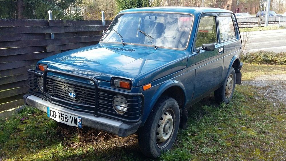 LADA NIVA 4x4 mit AHK-aus Konkursmasse | Kaufen auf Ricardo