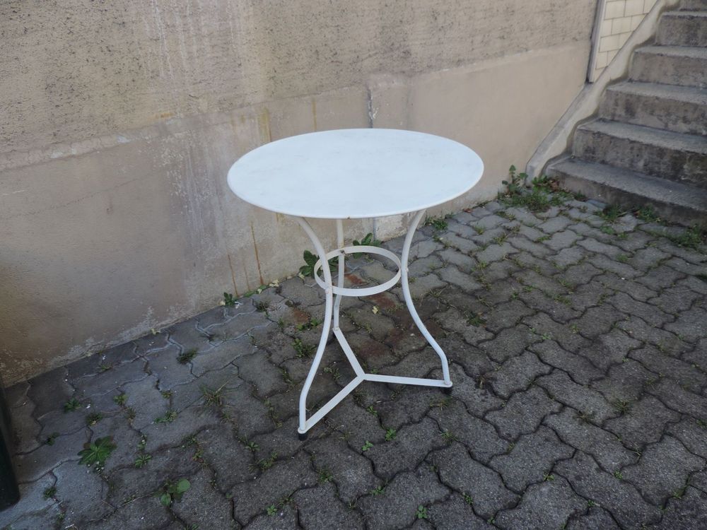 Kleiner runder Blechtisch | Kaufen auf Ricardo