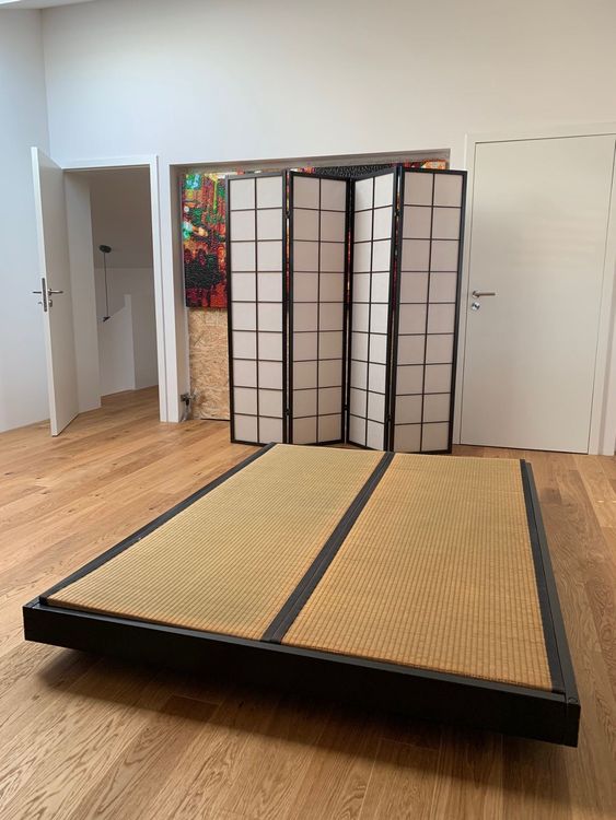 Japanisches Bett / Tatami inkl. Paravent Kaufen auf Ricardo